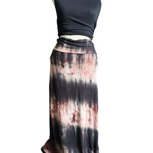 Heart & Hips Black and Brown Tie-Dye Maxi Skirt